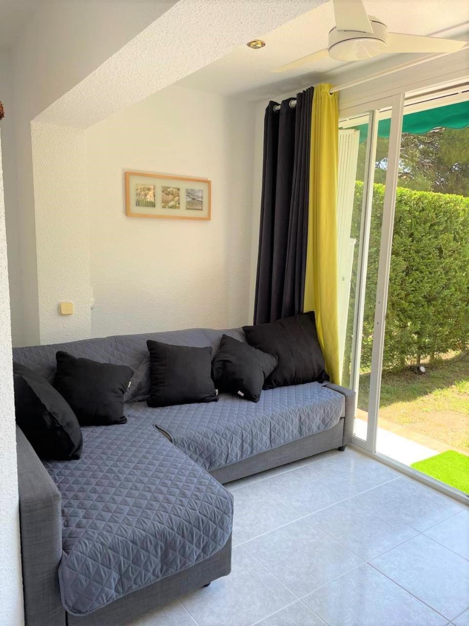 Apartamento En Platja Sant Pol S'Agaro Con Pisicina Y Jardin Sant Feliu de Guixols Exterior photo
